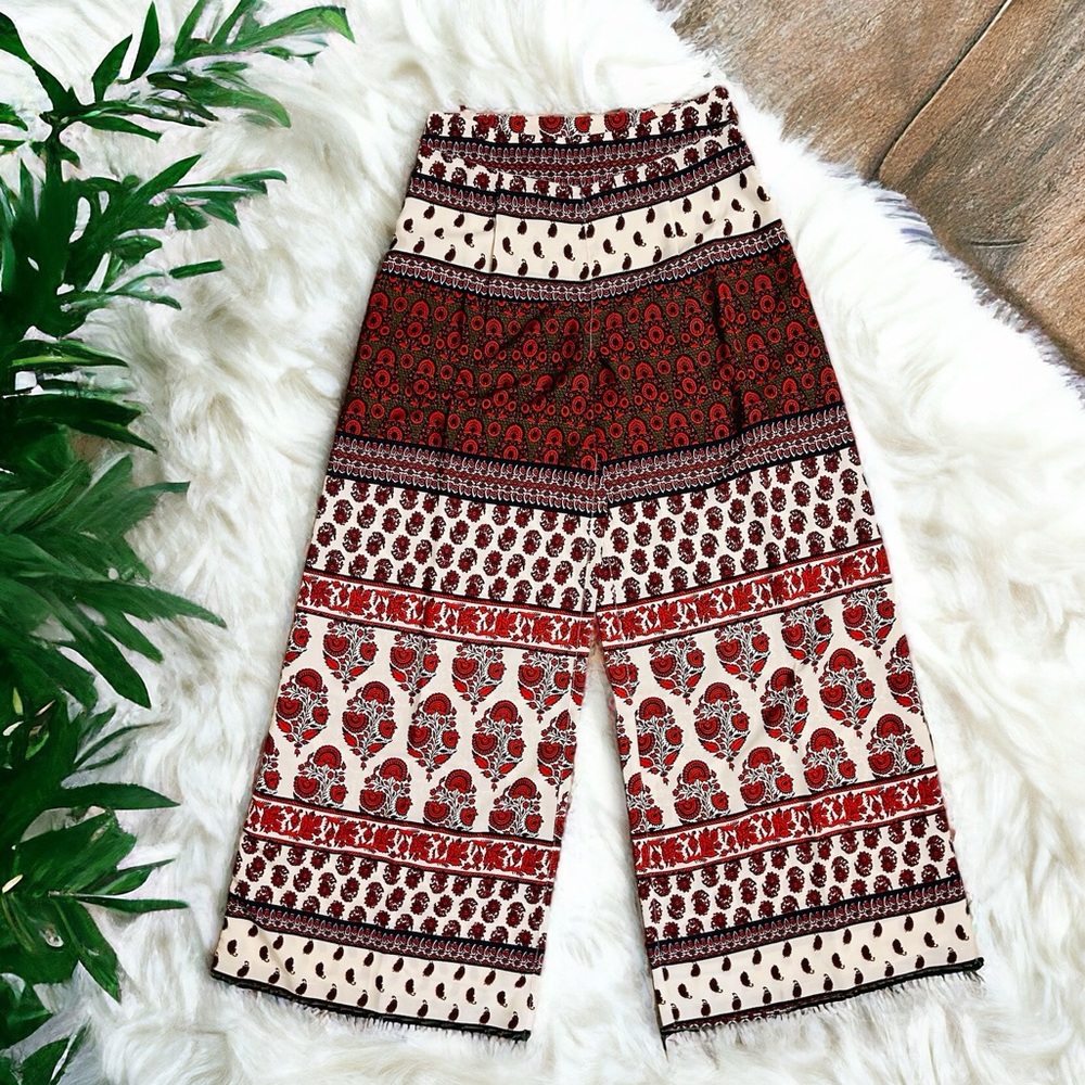 Boohoo Paisley Wide Leg Trousers | Size 1 | NWOT